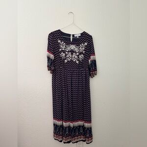 Elegant Navy and White Embroidered Midi Dress